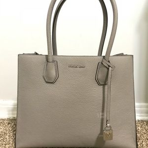 Michael Kors Mercer XL Tote